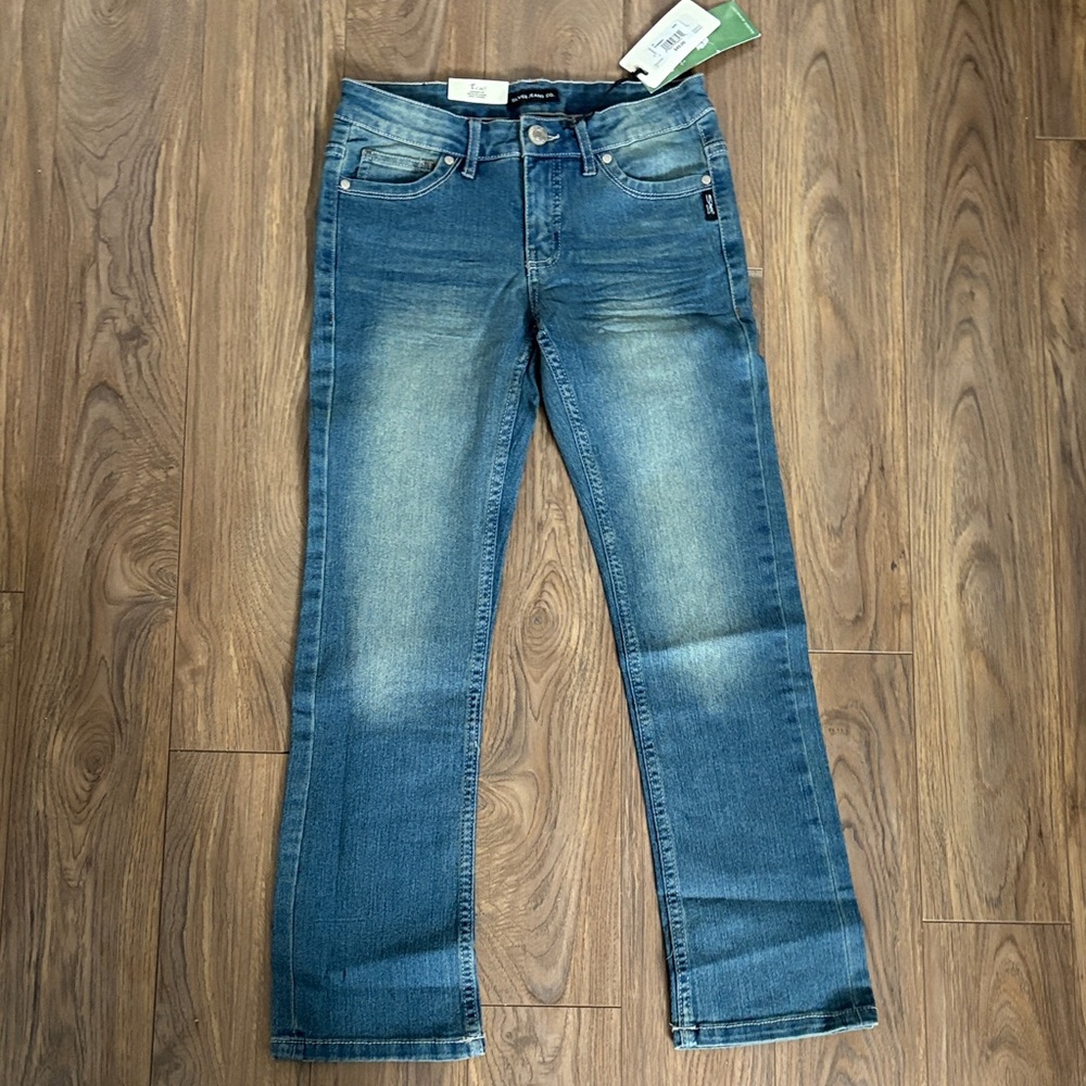 Silver Jeans girl’s slim boot cut Leg in Blue